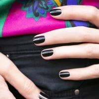 Vernis Green LICORICE – Image 3